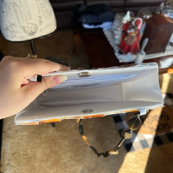 Vintage Mad Bags sea shell 🐚 and mother of pearl sewn squares shoulder purse. - Picture 12 of 17